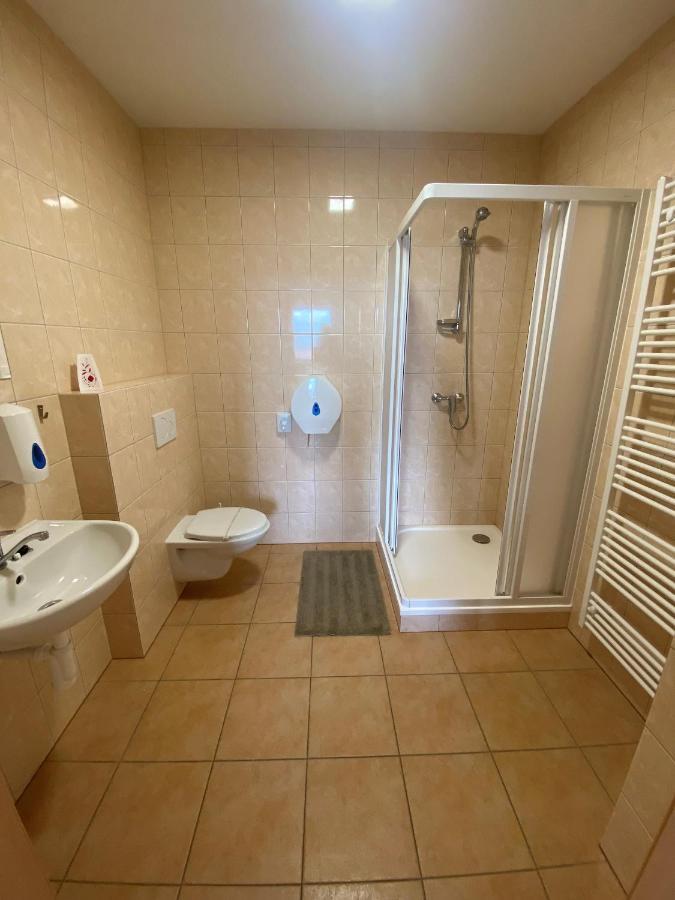 Hostel Hodonín Eksteriør bilde